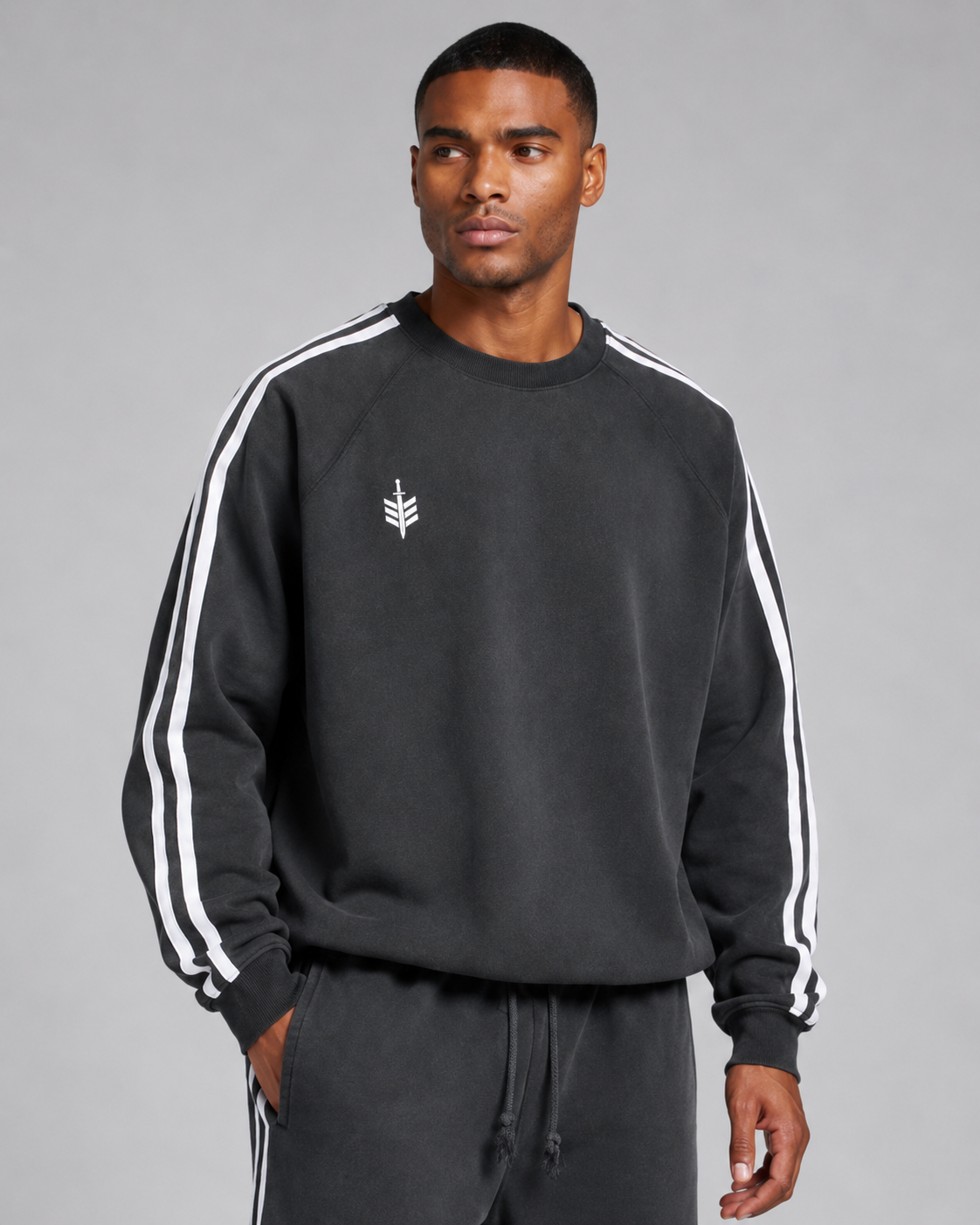 | M16 | Sweatshirt